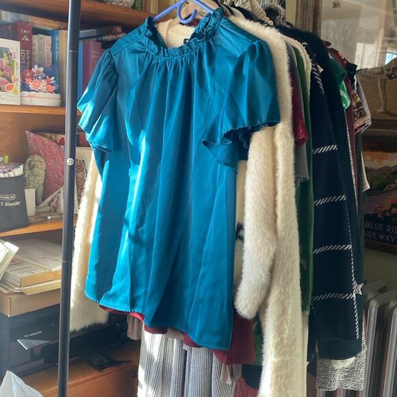 SHEIN ruffle neck and sleeve blouse - Picture 1 of 4